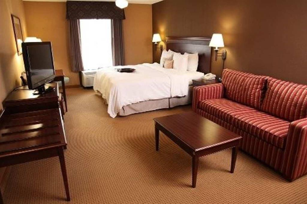 Hampton Inn Detroit/Southgate Room photo
